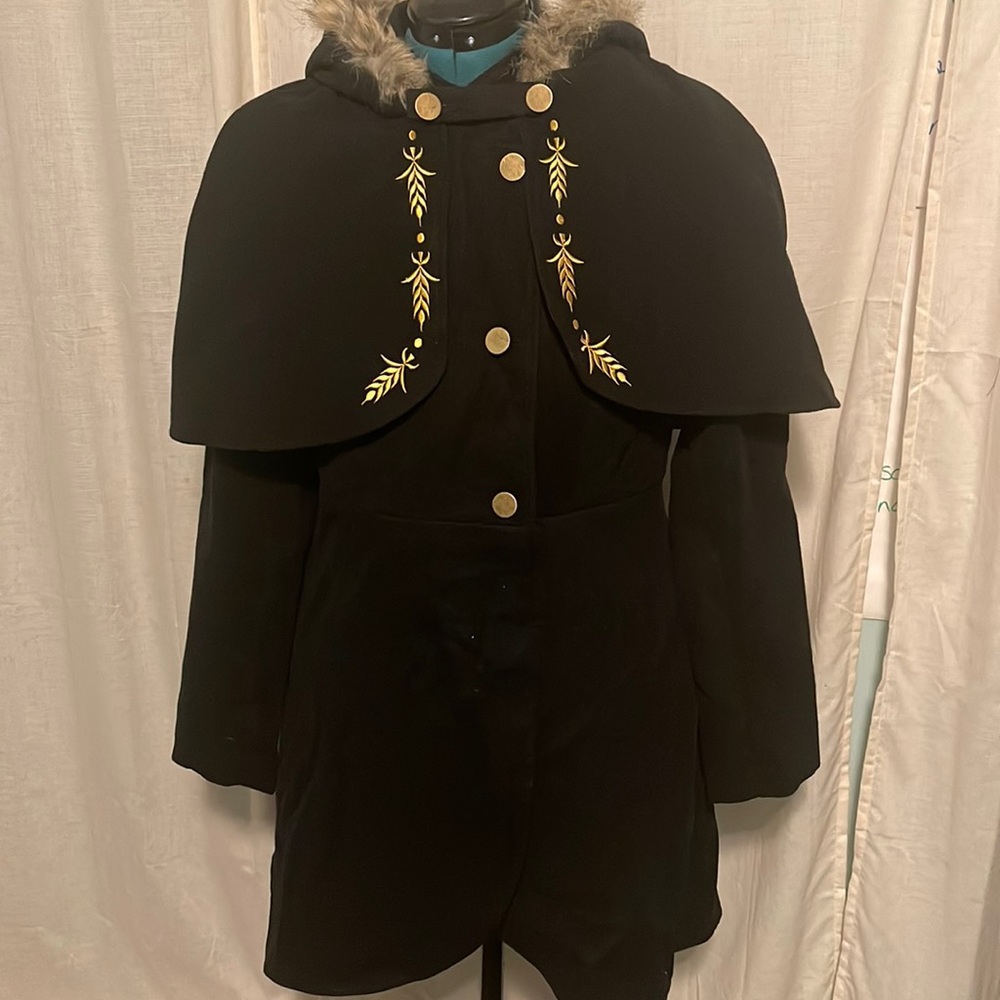 Disney frozen 2 Anna coat size large